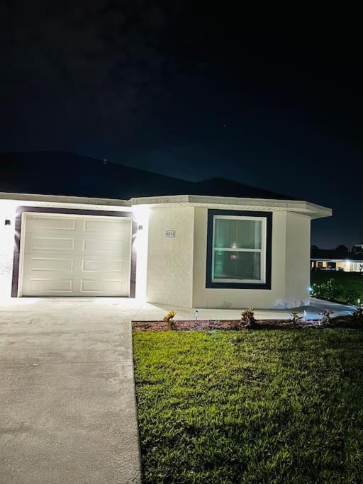 White House 1 Villa Lehigh Acres Exterior photo